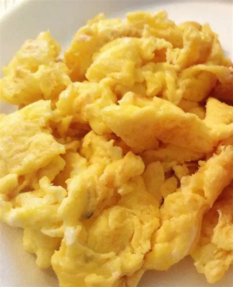 Easy Keto Low Carb Cream Cheese Scramble Egg Recipe Gimme Yummy
