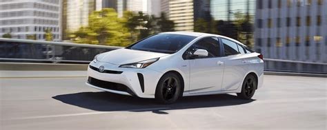 2020 Toyota Prius Mpg Ratings Gas Mileage Santa Cruz Toyota