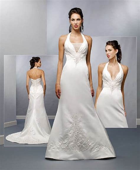 We manufacture evening,prom,ceremonial,party,cocktail and wedding dresses (bridal gowns,bridesmaid&flowergirl dresses ).the dresses are with good quality,special craftwork. Details of Buying Cheap Wedding Dresses Online