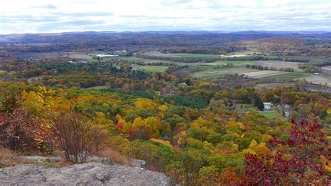 Hill Junkie Tour Of The Pocumtuck Ridge