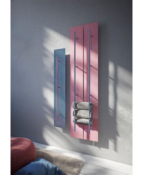 Découvrez un large choix de vasques, de robinetterie, d'accessoires et de meubles pour votre salle de bains. Sèche-serviette radiateur électrique design salle de bain ...