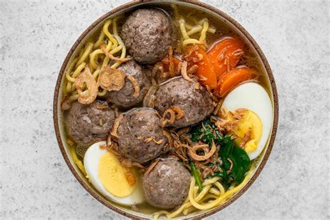 Mee Bakso Indonesian Meatball And Noodle Soup Recipe