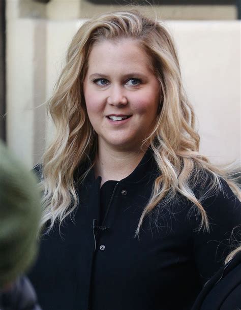 She is one of three children and the oldest daughter of sandra and gordon schumer, who owned a. AMY SCHUMER on the Set of a Photoshoot in New York 10/25/2018 - HawtCelebs