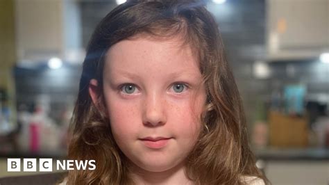 Three Year Wait For Essex Girl 8 To Have Tooth Removed Bbc News