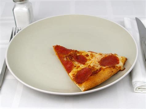 Calories In 0 75 Slice Of Domino S 14 Pepperoni Pizza Ultimate Deep Dish Crust