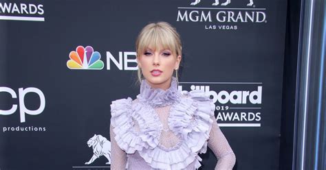 Taylor Swifts Biggest Career Moments Gallery