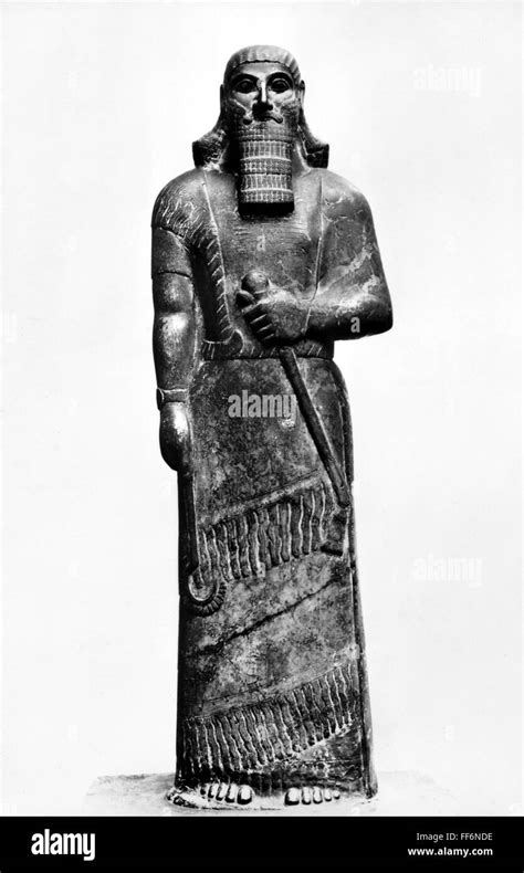 ASSYRIA ASHURNASIRPAL II NSmall Statue Height 3 Ft 6 In Of