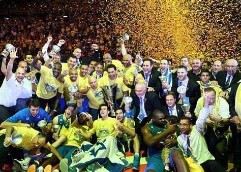 Israels Maccabi Tel Aviv Win 2014 Euroleague Basketball Title