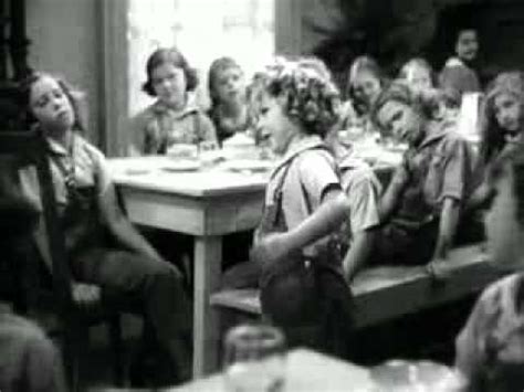 Original lyrics of animal crackers in my soup song by shirley temple. Shirley Temple- Animal Crackers In My Soup - YouTube
