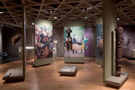 Collection Lecture, Building the African Art Collection | Yale