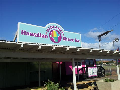 Top rated restaurant in Maui. Apparently we need to get shaved ice here