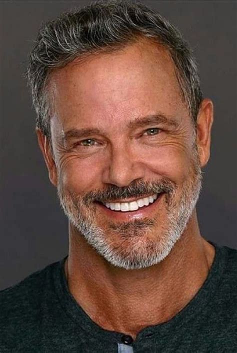 18 Wonderful Modern Hairstyles For Middle Aged Men