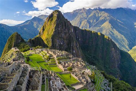 Many people dream of visiting this exciting. Best of Peru Tour: Machu Picchu, Lima, Cusco, Sacred ...