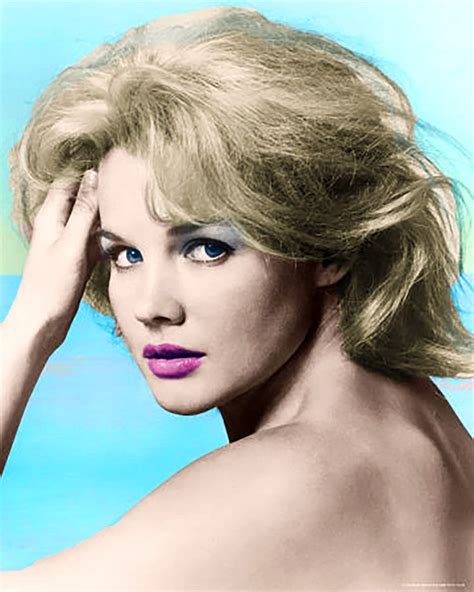 Carol Baker Pose Carroll Baker Carole Poses