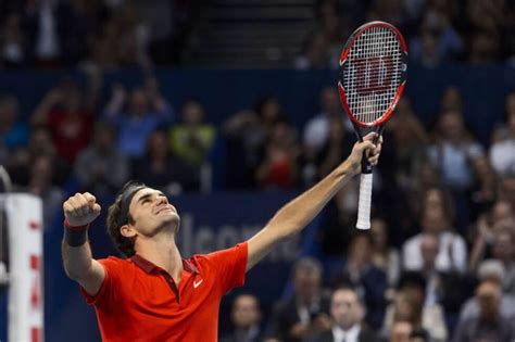 Federer Wins 6th Swiss Indoors Title