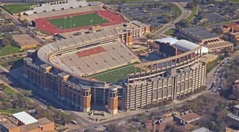 Royal Memorial Stadium Facts Figures Pictures And More Of The Texas
