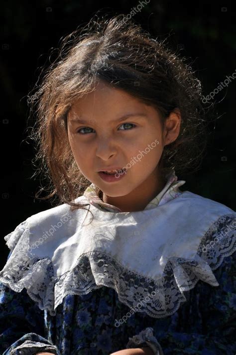 Gypsy Romani Girl Begging Stock Editorial Photo © Salajean 28038995