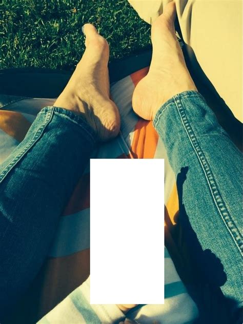 Jenna Lees Feet