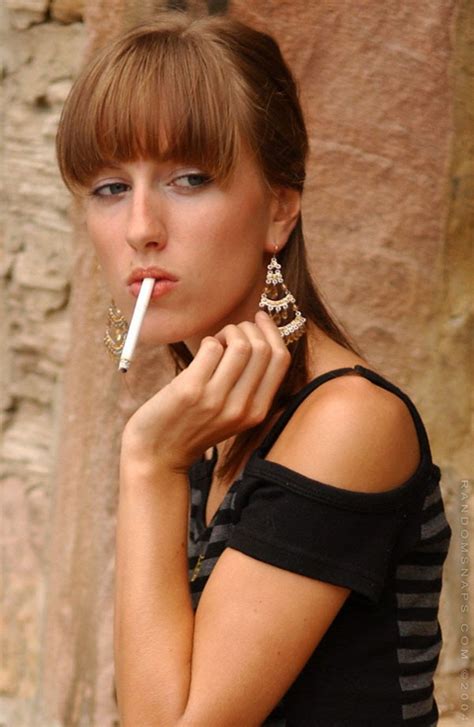 Pinterest Girl Smoking Smoking Ladies Beauty Girl