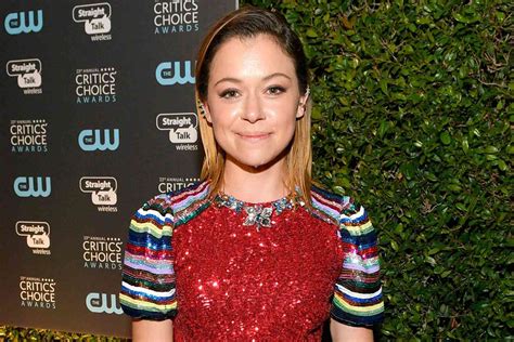 Orphan Black Star Tatiana Maslany To Make New York Stage Debut In Mary