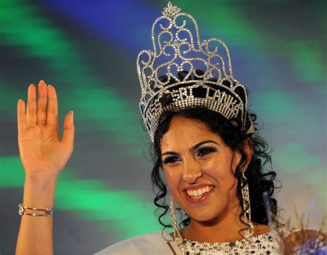 Stephanie Siriwardhana Is Avirate Miss Universe Sri Lanka 2011