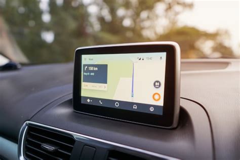 Customize your car experience with the best android auto apps! 20 Best Android Auto Apps You Should Use in 2020 | Beebom
