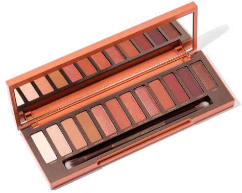 Bows And Pearls Urban Decay S Latest Launch NEW Naked Heat Palette