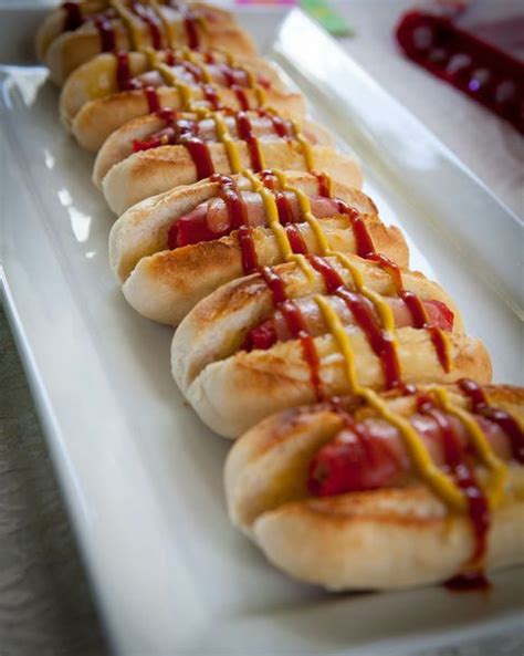 Dehydrated strawberry snacks for pups & people. Mini Hot Dogs for midnight snacks - NYC theme | Food ...