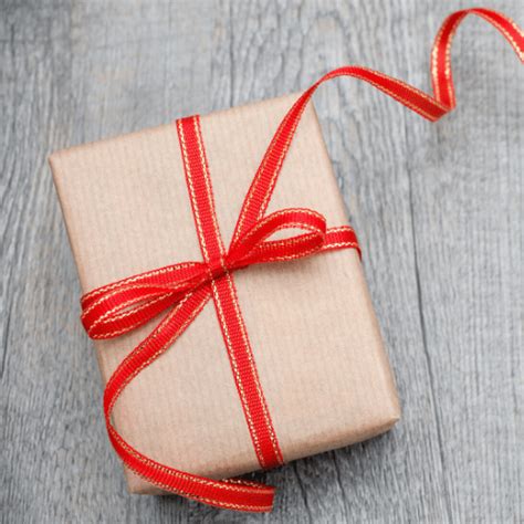 Oct 22, 2019 · buying gifts for teachers can be deceptively tricky, especially in the time of distance learning. Teacher Gifts - What Teachers Really Want #giftideas # ...