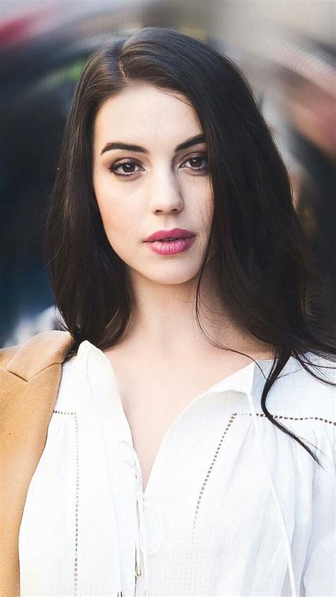Pin By Gary Sobie On Addy Adelaide Kane Hollywood Celebrities Celebrities