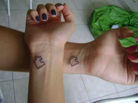 48 Deeply Meaningful Sister Tattoo Ideas Livinghours