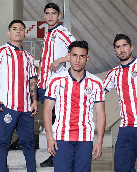 Chivas De Guadalajara 201819 Puma Home And Away Jerseys Football Fashion