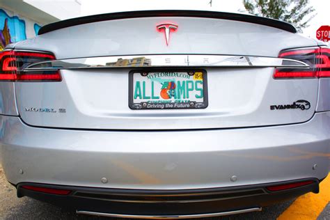 Evannex Blade Spoiler For Tesla Model S
