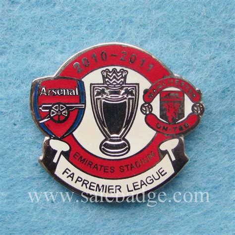 Custom Football Club Enamel Pins Metal Sports Badge Collection In