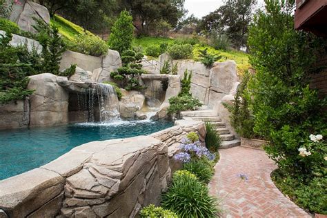 20 Landscaping Ideas For Above Ground Swimming Pool Home Design Lover
