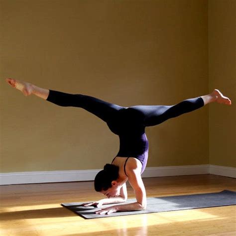 Forearm Stand Split Yoga Poses Exercise Cool Yoga Poses