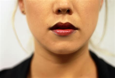 Get An Easy 3 Step Ombre Lip Tutorial On The Ombre Lips Tutorial Lip Tutorial