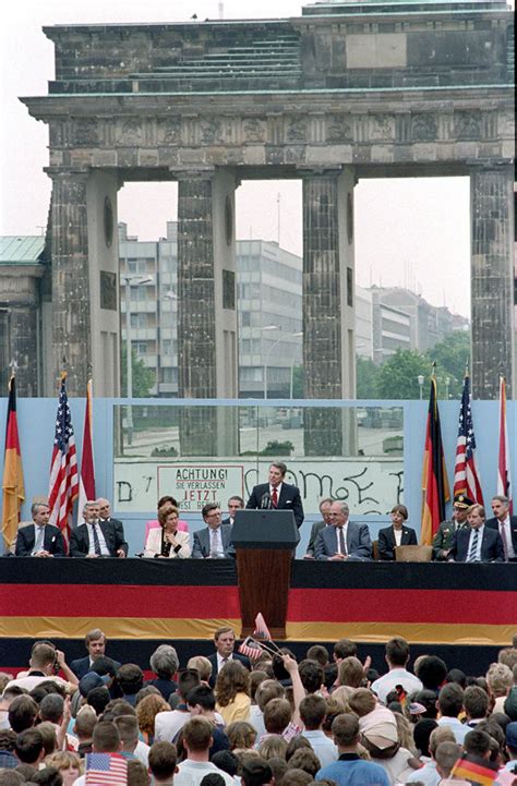 Berlin Wall Speech Ronald Reagan