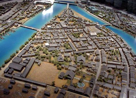 Search for text in url. 広島の原爆で爆心地にいた方々はほぼ全員即死、建物は全焼し ...