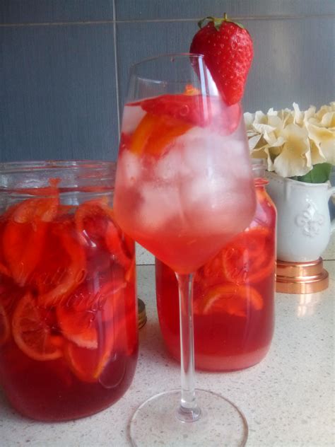 3 Refreshing Summer Drinks To Cool You Down Home Chic Club 3