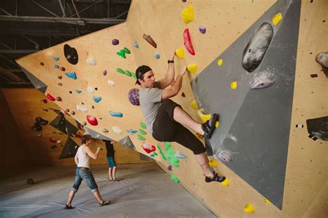 Images Of Bouldering Gyms Bouldering Gym Indoor Rock Climbing