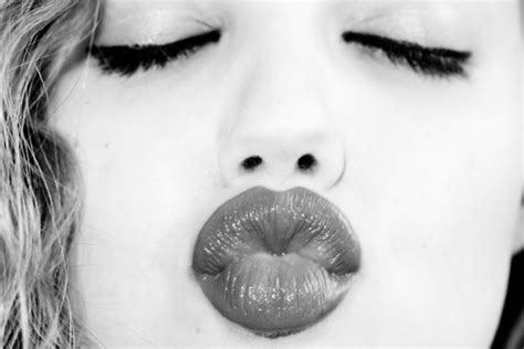 Black And White Girl Kiss Lips Image 525581 On