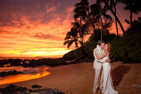 Makena Cove Maui Hawaii Beach Wedding And Elopement Location
