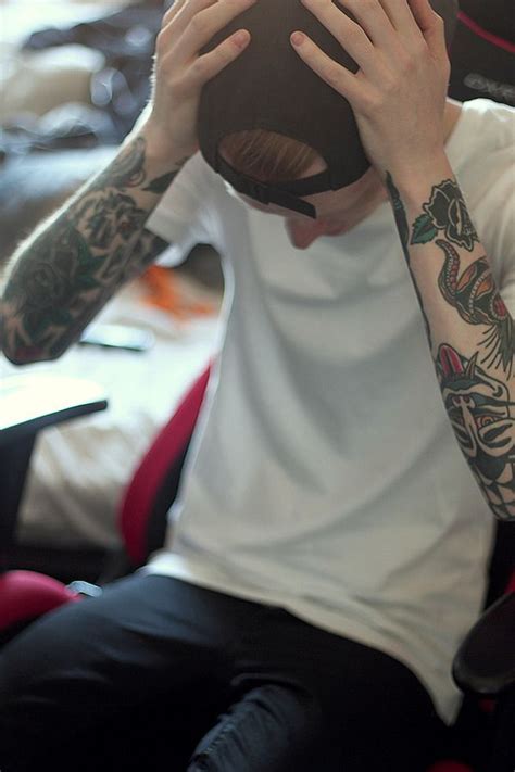 On this page you have a gallery of name tattoo images inked on different parts of the body. Pin by Wayne & Company on m a k e . y o u r . m a r k ...