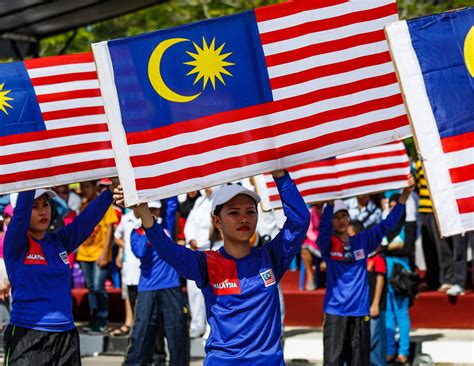 On this day, every malaysian people are wanting to send a good. Malaysian flag mistaken for Islamic State in American ...