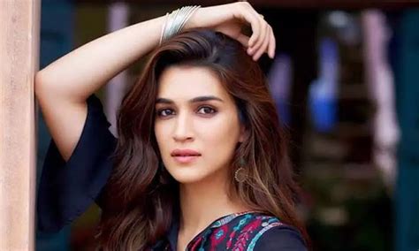 Kriti Sanon Reveals Her Special Morning Facial Routine