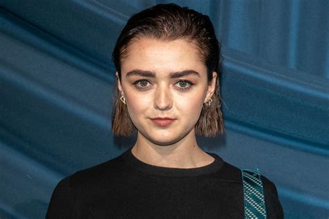 Maisie Williams Says She Had A Traumatic Relationship With Her Father