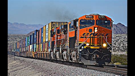 Enormous 15000 Ft High Speed Bnsf Intermodal Double Stack Freight