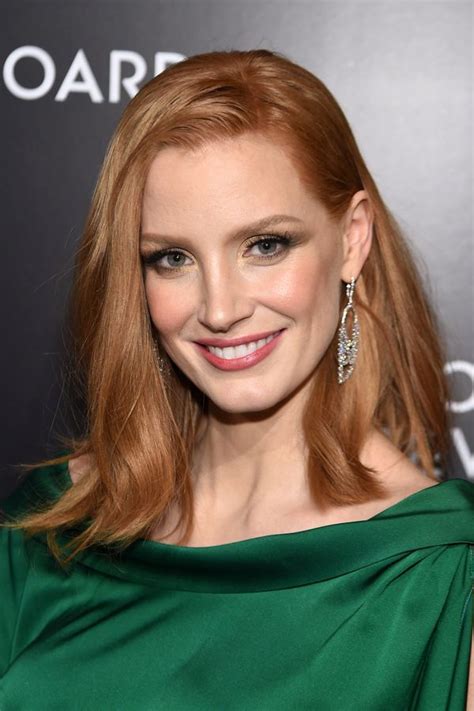 Jessica Chastain Breaks All The Redhead Beauty Rules And Looks Amazing