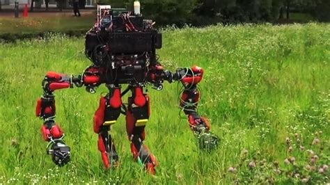 Japans Schaft Has All The Right Stuff At Darpa Robot Trials Cnet
